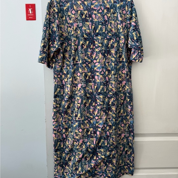 LuLaRoe Multicolor Abstract Midi Dress - Picture 2 of 2